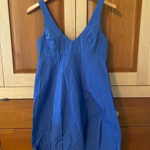 Blue ‘bubble’dress size 4